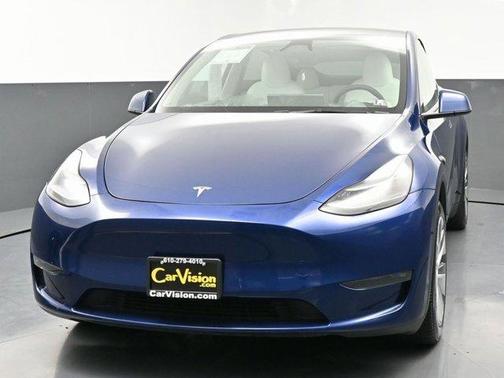 2024 Tesla Model Y Long Range