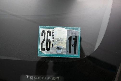 2023 Tesla Model 3 Base