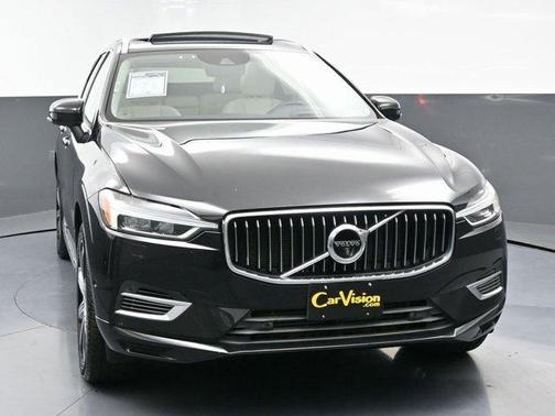 2018 Volvo XC60 Recharge Plug-In Hybrid T8 Inscription