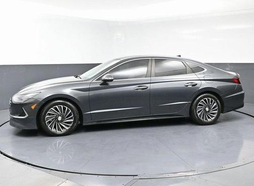 2022 Hyundai SONATA Hybrid Limited