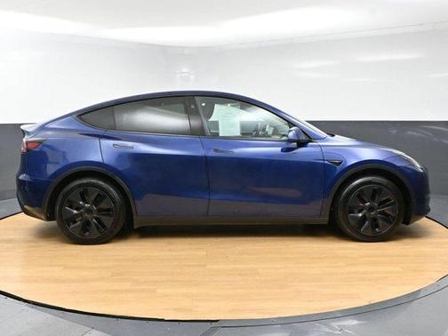 Blue 2025 Tesla Model Y Long Range