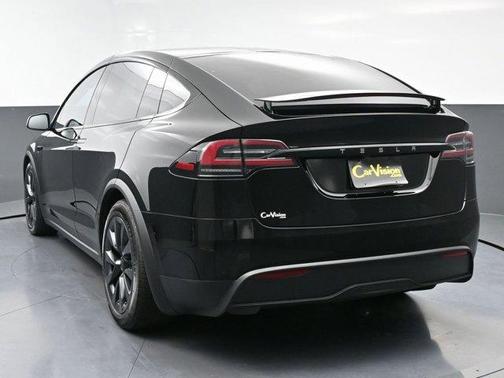 2023 Tesla Model X Base