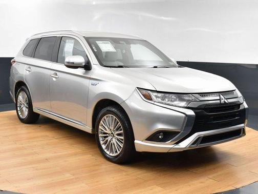 2022 Mitsubishi Outlander PHEV SEL