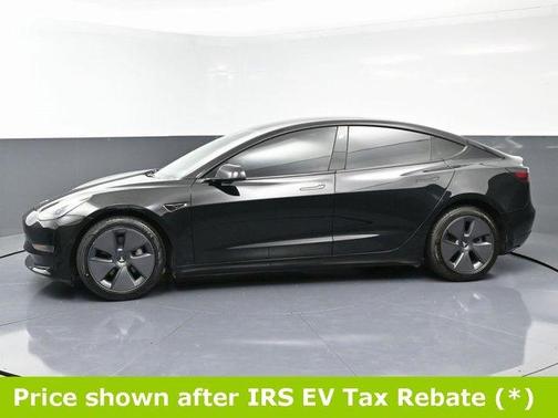 2022 Tesla Model 3 Base