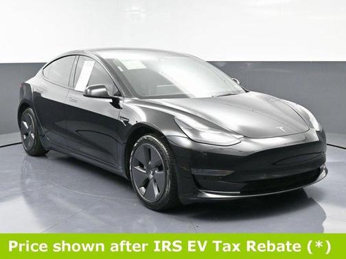 2022 Tesla Model 3 Base