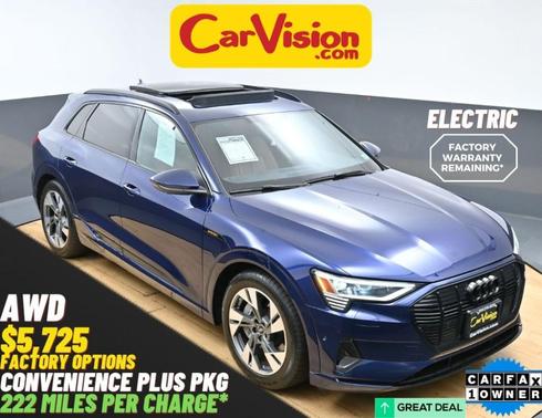Navarra Blue Metallic 2022 Audi e-tron Premium