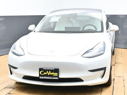 White 2018 Tesla Model 3 Long Range