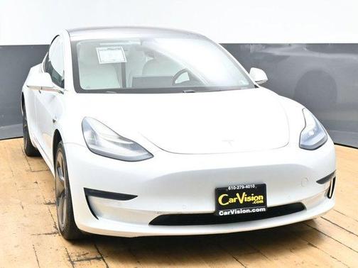 White 2018 Tesla Model 3 Long Range