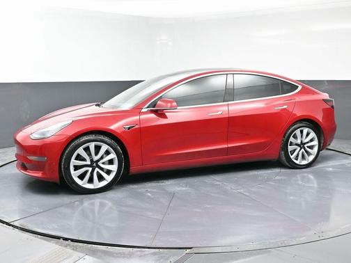 2020 Tesla Model 3 Long Range