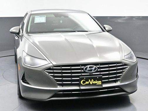 2020 Hyundai SONATA Hybrid Limited