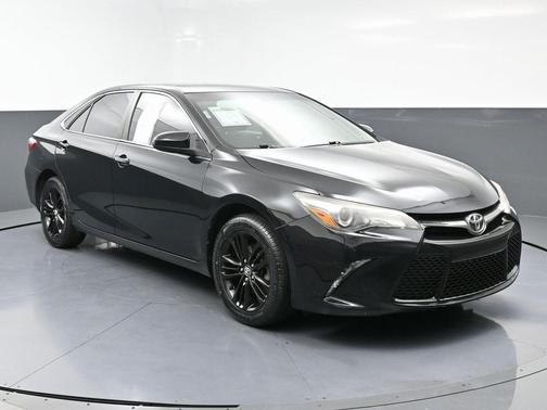 2017 Toyota Camry XLE