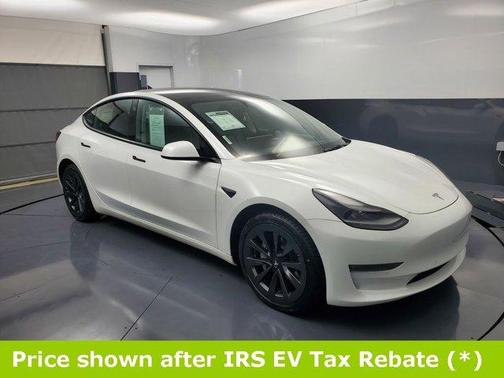 2022 Tesla Model 3 Long Range