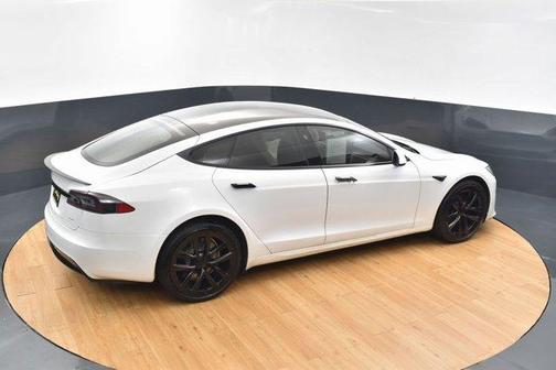 2021 Tesla Model S Plaid