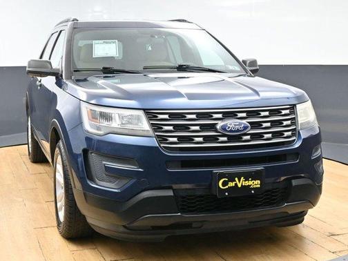 Blue 2017 Ford Explorer Base