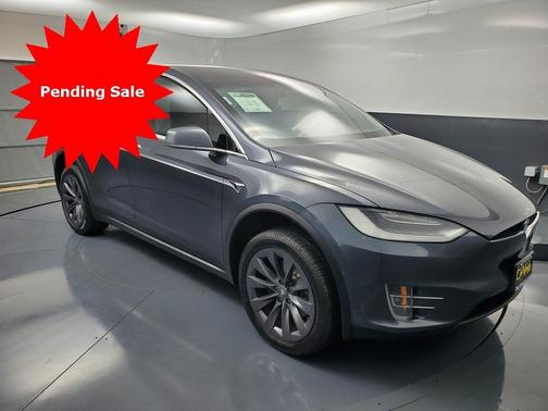 2018 Tesla Model X 75D