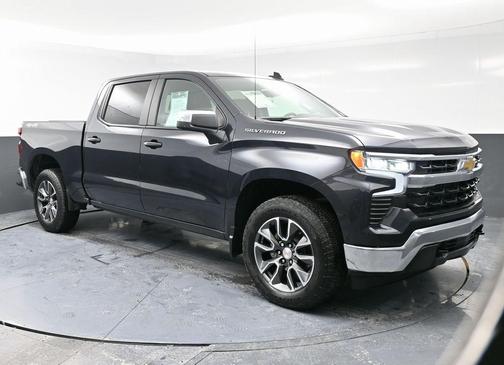 Dark Ash Metallic 2024 Chevrolet Silverado 1500 LT