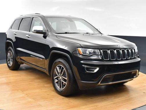 Photo 2 of 55 of 2018 Jeep Grand Cherokee Limited