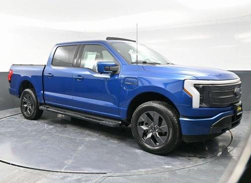 2022 Ford F-150 Lightning LARIAT