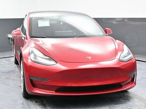 2020 Tesla Model 3 Standard Range Plus