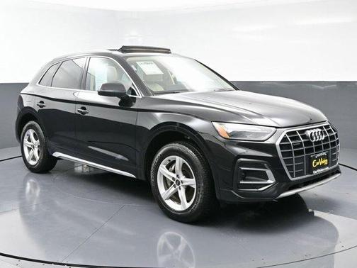2023 Audi Q5 40 Premium