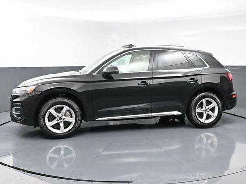 2023 Audi Q5 40 Premium