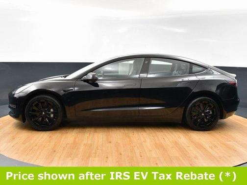 2022 Tesla Model 3 Base
