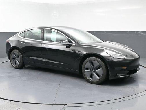 2020 Tesla Model 3 Standard Range Plus