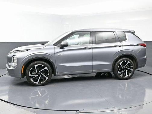 2023 Mitsubishi Outlander PHEV SEL