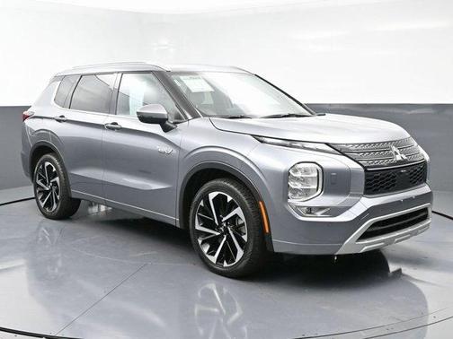 2023 Mitsubishi Outlander PHEV SEL
