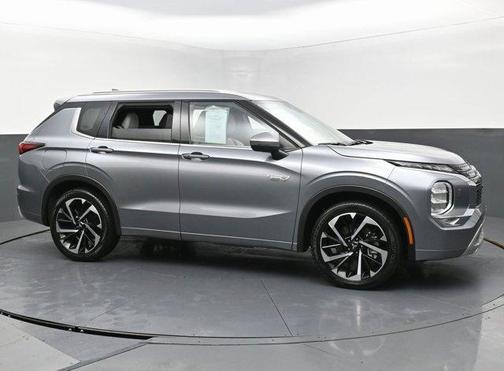 2023 Mitsubishi Outlander PHEV SEL