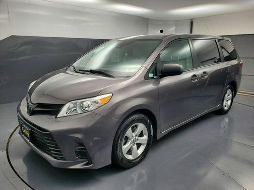 2019 Toyota Sienna L