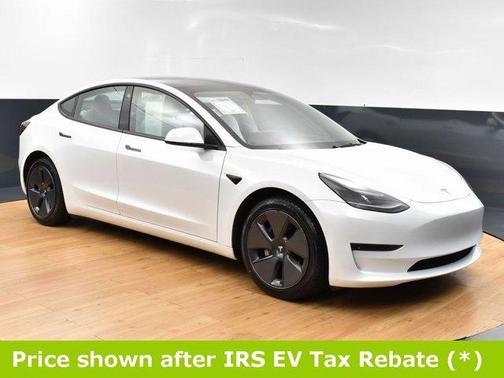 2022 Tesla Model 3 Base