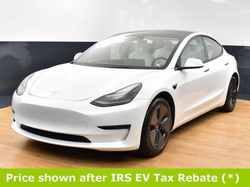 2022 Tesla Model 3 Base