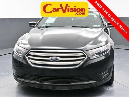 2017 Ford Taurus SEL