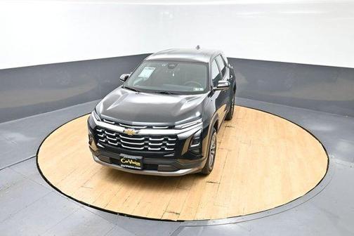 Mosaic Black Metallic 2025 Chevrolet Equinox LT