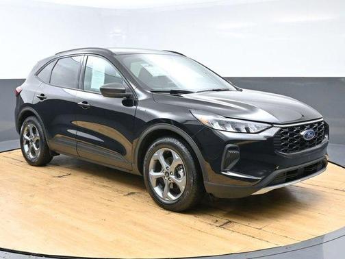 Black Metallic 2025 Ford Escape ST-Line