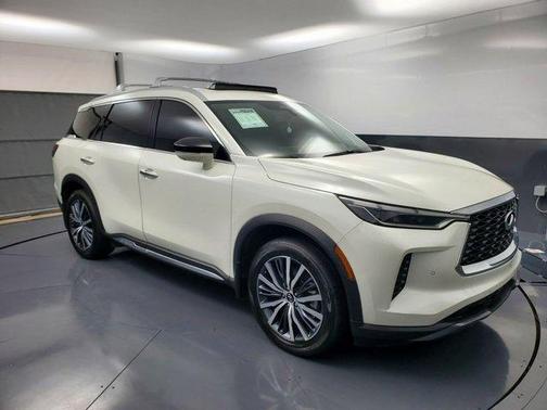 2023 INFINITI QX60 SENSORY