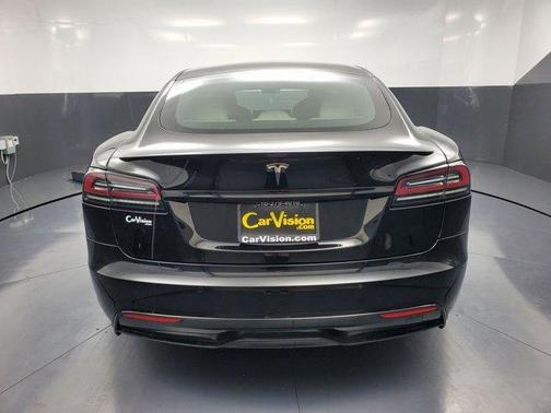 2023 Tesla Model S Plaid