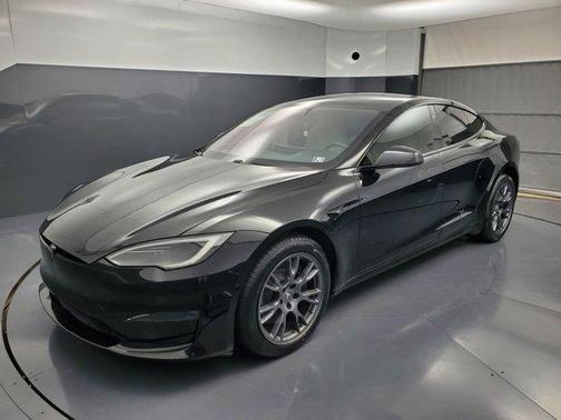 2023 Tesla Model S Plaid