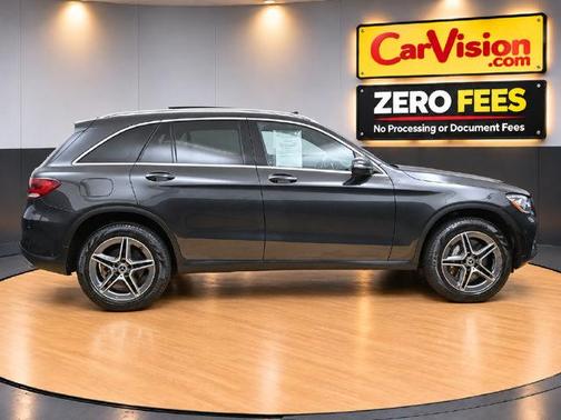 Selenite Gray Metallic 2022 Mercedes-Benz GLC 300 Base 4MATIC