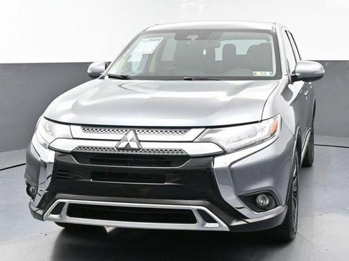 2020 Mitsubishi Outlander SE