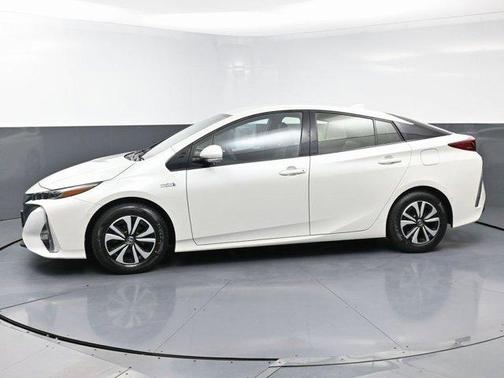 2017 Toyota Prius Prime Advanced