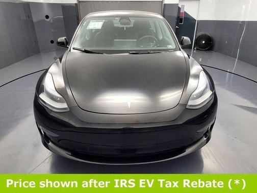 2022 Tesla Model 3 Base