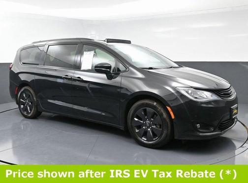 2019 Chrysler Pacifica Hybrid Limited
