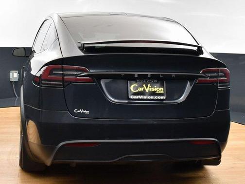 2023 Tesla Model X Standard Range