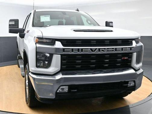 Summit White 2022 Chevrolet Silverado 2500 LT