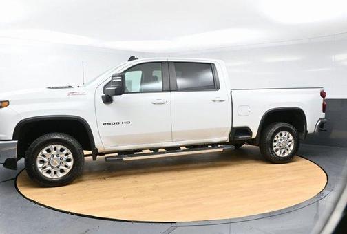 Summit White 2022 Chevrolet Silverado 2500 LT