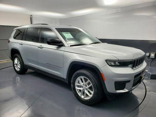 2021 Jeep Grand Cherokee L Laredo