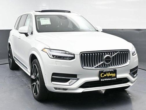 2024 Volvo XC90 B5 Plus Bright Theme