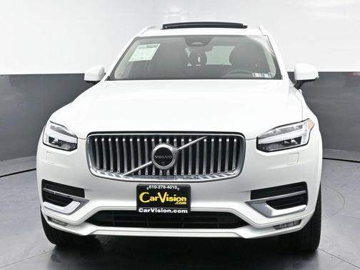 2024 Volvo XC90 B5 Plus Bright Theme